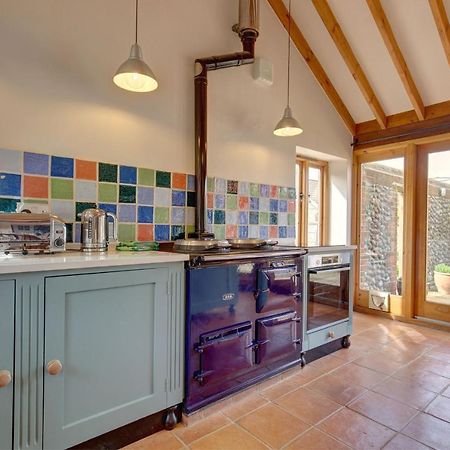 Williams Barn Vila West Beckham Exterior foto